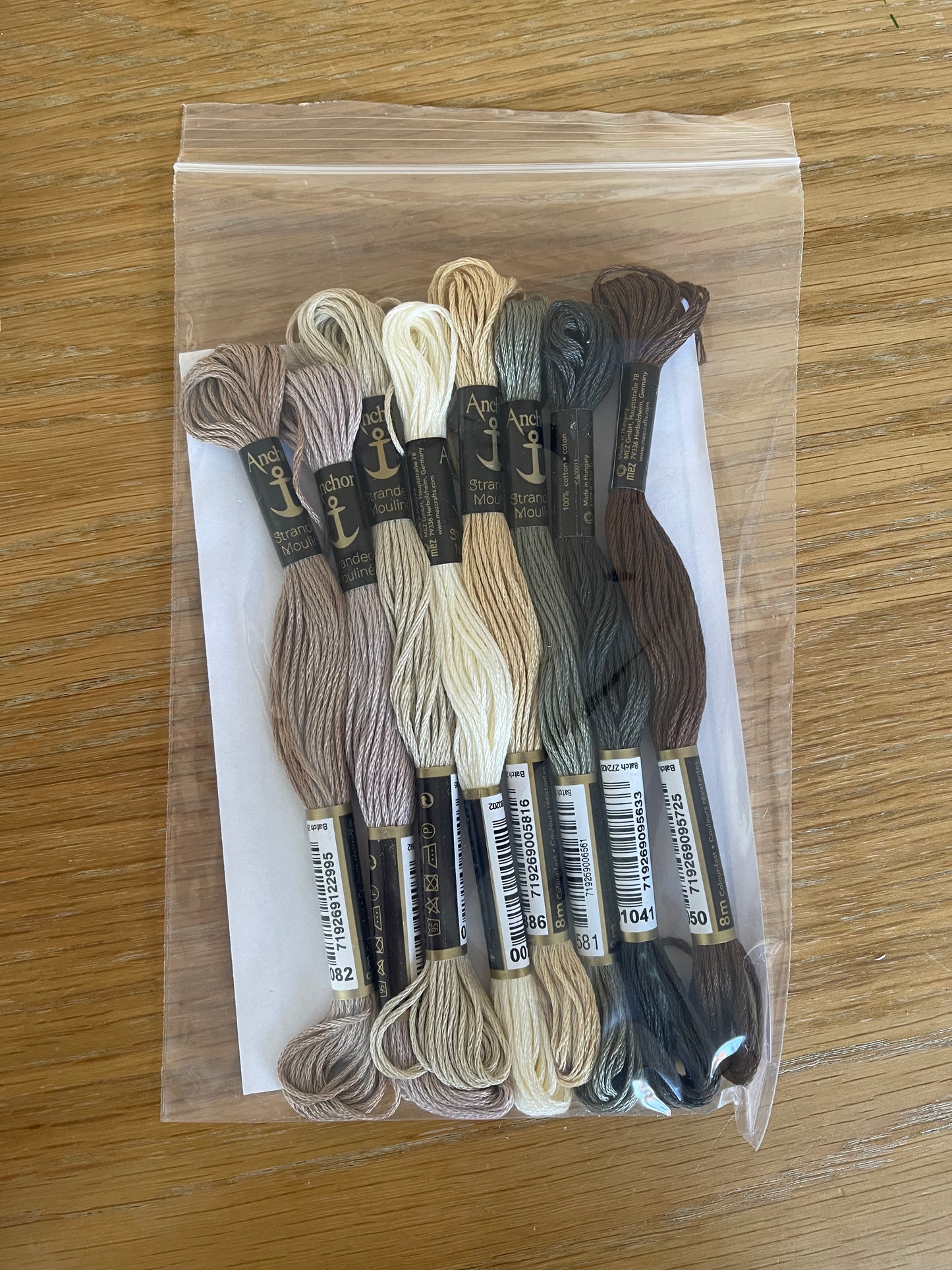 Anchor Threads - 8 Skein Pack